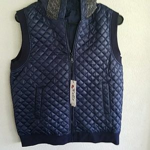 NWT Helix navy blue quilted sleeveless vest